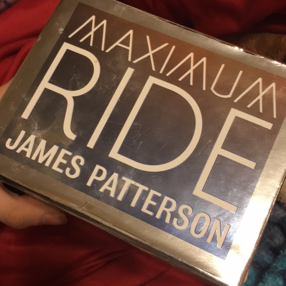 COPY - Maximum Ride trilogy book set - Picture 2 of 6